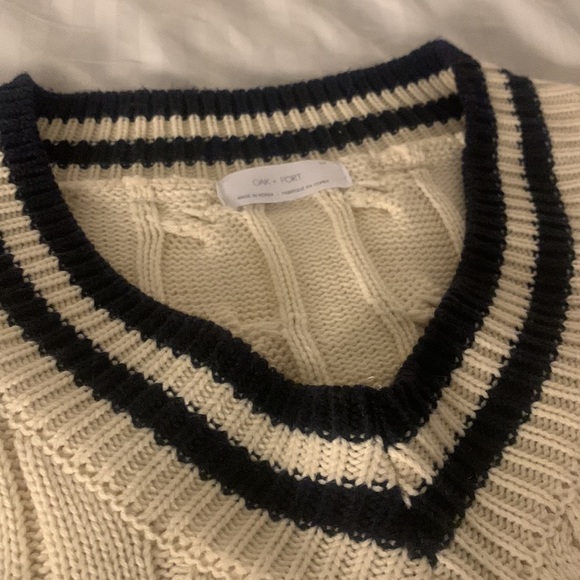 Oak and Fort Cable Knit Vest - Picture 3 of 3